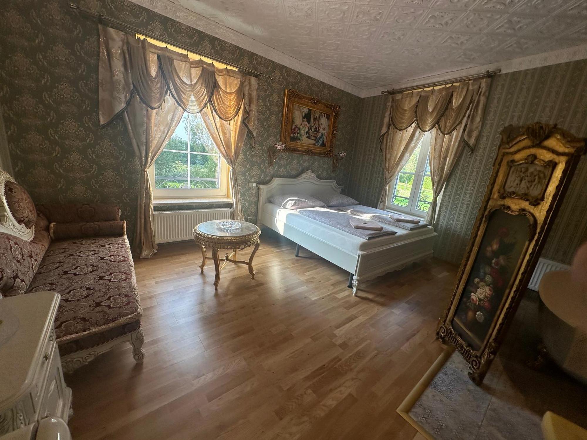 Bynovecky Zamecek Hotell Exteriör bild